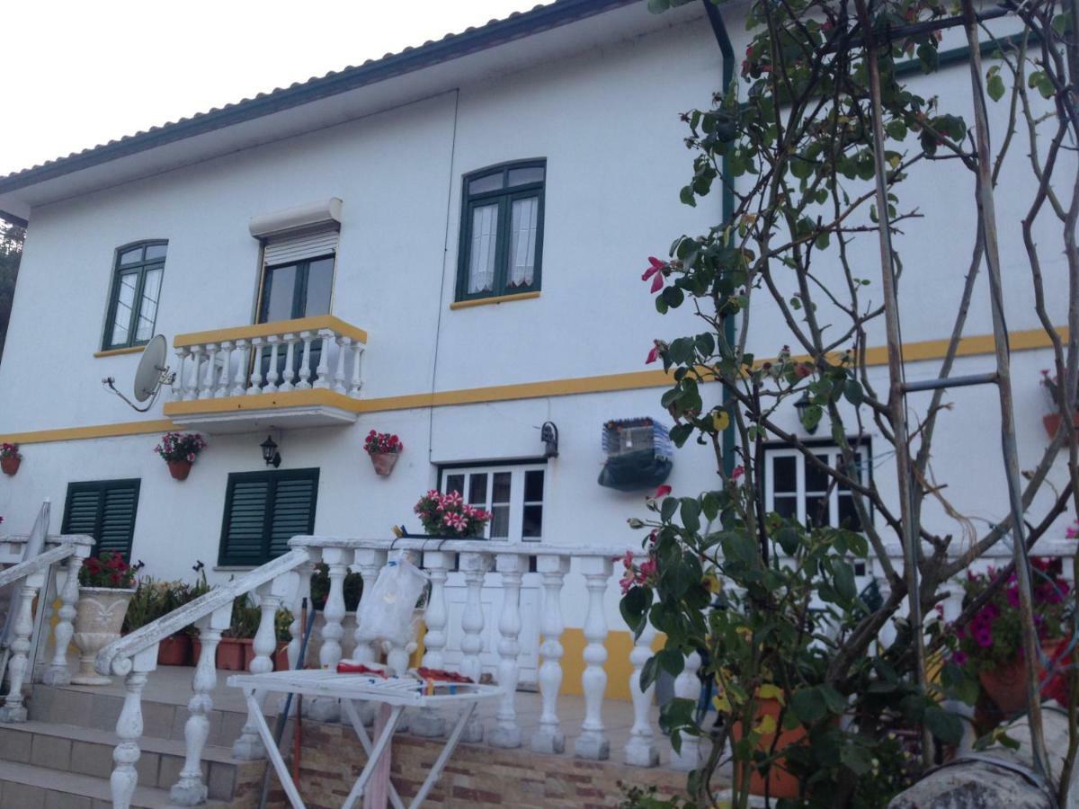 Casa Ferreira Hotel Gois Exterior photo